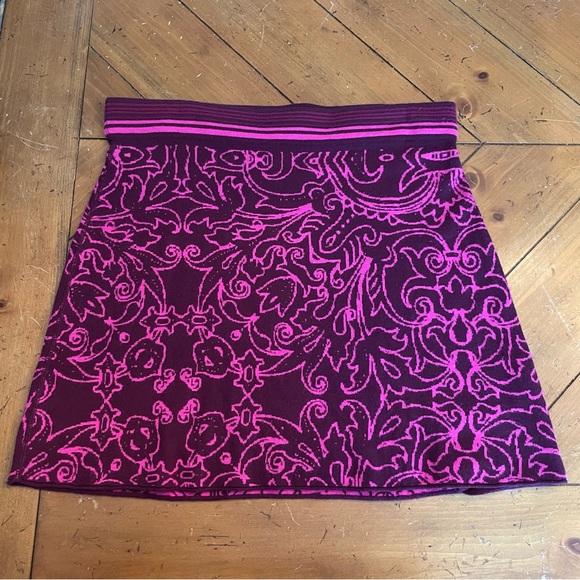 Title nine Dresses & Skirts - Title Nine Merino Wool Sweater Skirt Pink Purple Floral Size Large